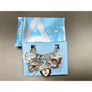 Vintage Avon Fashionable Heart Charm Bracelet Watch – Silvertone – NOS in Box